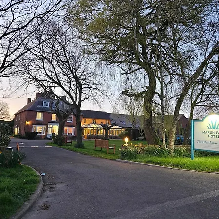 Hotel Marsh Farm