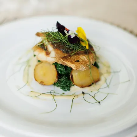 Stanton House 4* Swindon