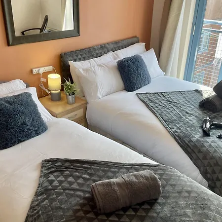 Hk Life Serviced , Centre Apartment *