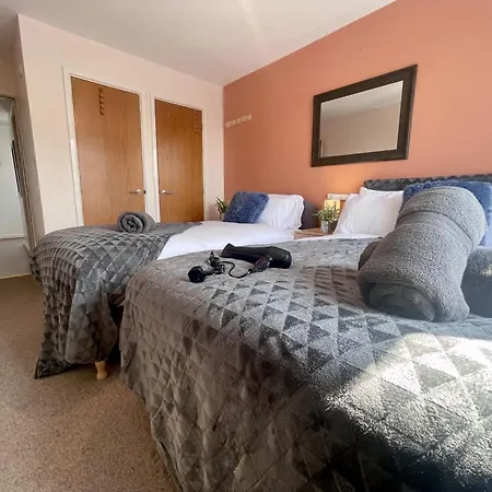 Hk Life Serviced , Centre Apartment *