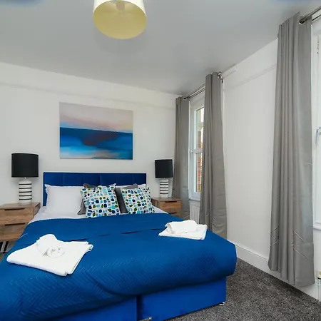 Holiday home Parkside Victorian Retreat Near Town Centre