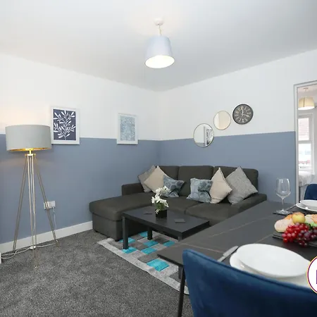 Havelock - Ideal For Contractors, Central Location & Great Disc For Long Swindon