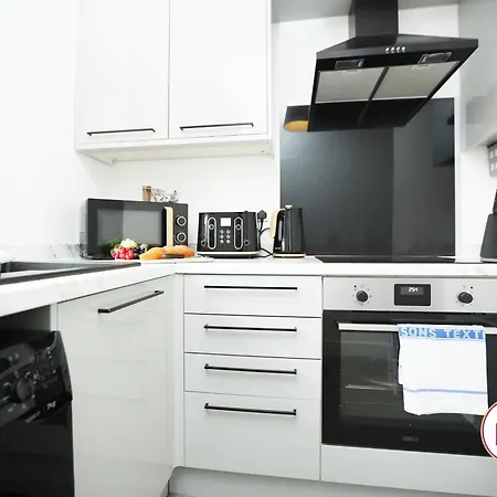 Apartment Havelock - Ideal For Contractors, Central Location & Great Disc For Long *