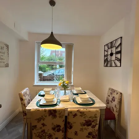 Comfy 3 Bed House North Holiday home *