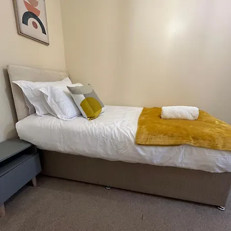 Comfy 3 Bed House North Holiday home