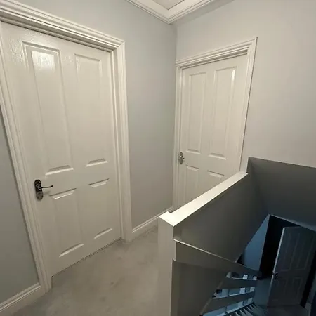 Indulgent Cozy 2 Bedroom