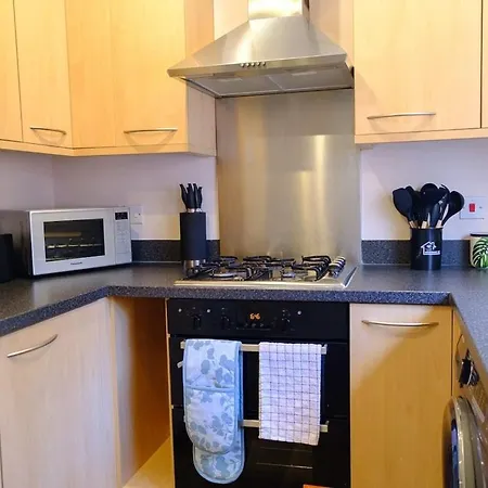 Haydon 5bed Sleeps 9 * Swindon