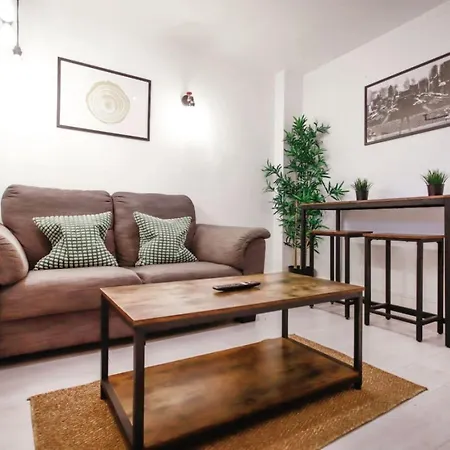 Commercial Road Location Wyvern Theatre Apartment