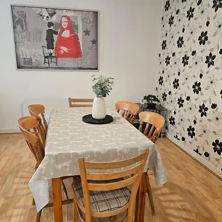 Plaza Flat 19 - 2 Bedroom Apartment, Free Parking, Town Centre Apartamento *