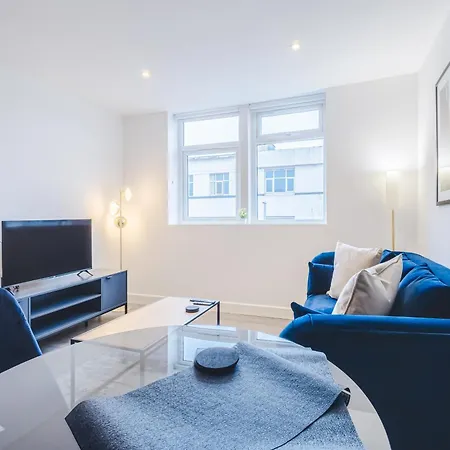 The Regent Circus Apartment *