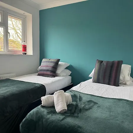 Holiday home Alder 3 Bedroom Semi Ample Parking *