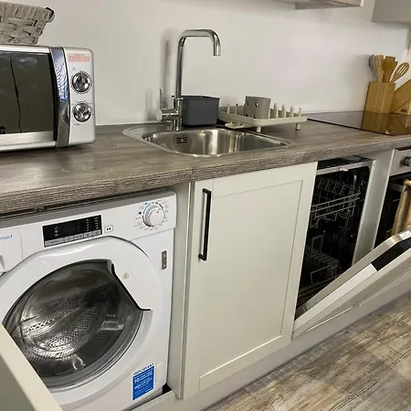 Apartment Town Centre Two-bedroom Swindon
