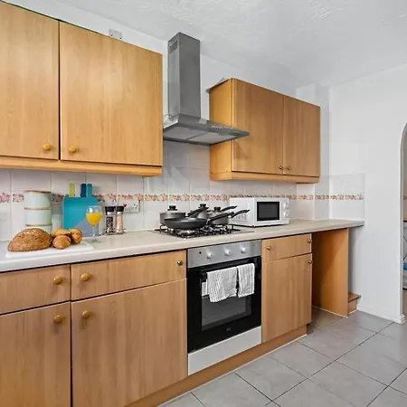 Colman Park Apartment