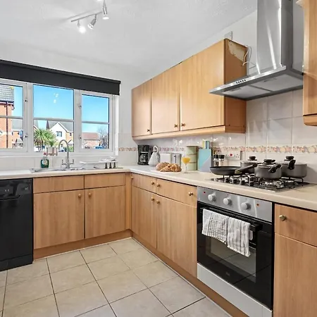Colman Park Apartment Swindon