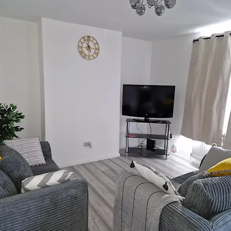 Apartment Homey In Swindon, United Kingdom