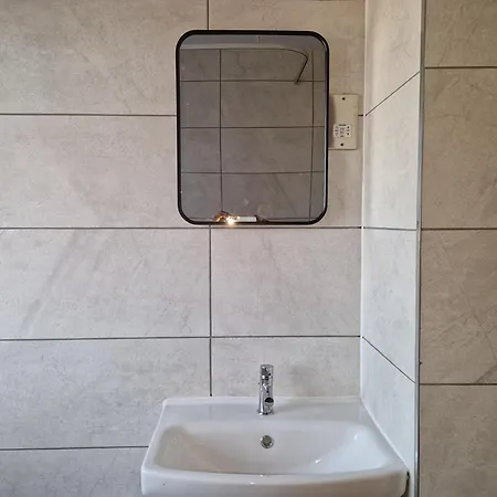 Homey In Swindon, United Kingdom Apartment *
