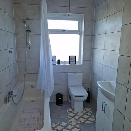 Apartment Homey In Swindon, United Kingdom Swindon