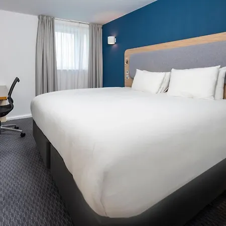 Express Centre By Ihg Hotel Swindon