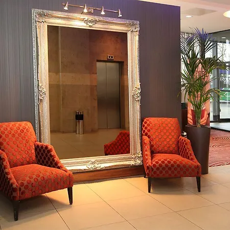 Leonardo - Formerly Jurys Hotel 4*