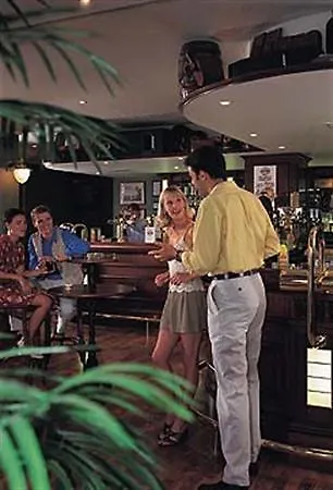 Thistle Express Hotel 3*