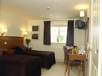 The Crown Hotel Swindon