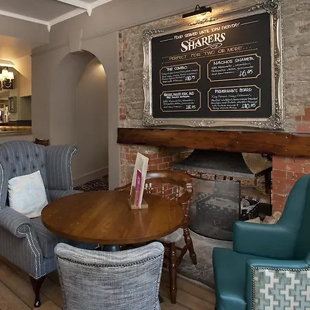 The Goddard Arms Hotel Swindon