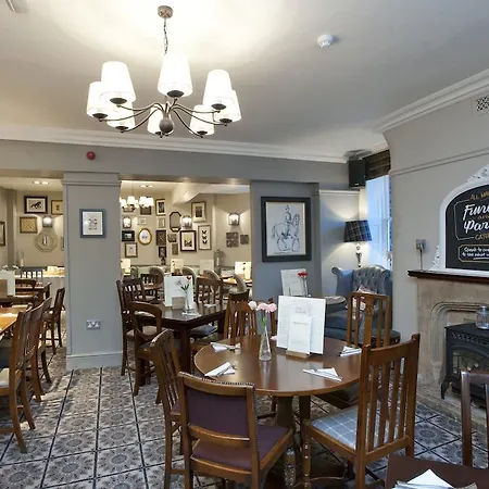 The Goddard Arms Hotel Swindon