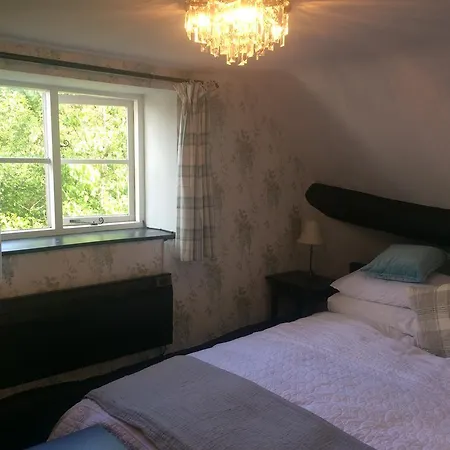 The Three Horseshoes Annex Guest house Swindon