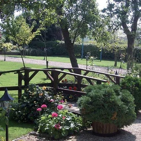 Marsh Farm Hotel