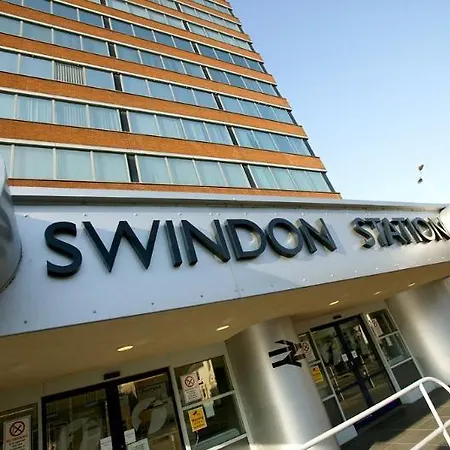 The Paramount, * Swindon