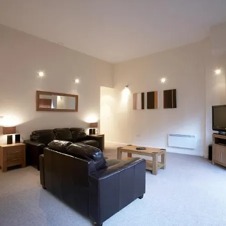 The Paramount, * Swindon