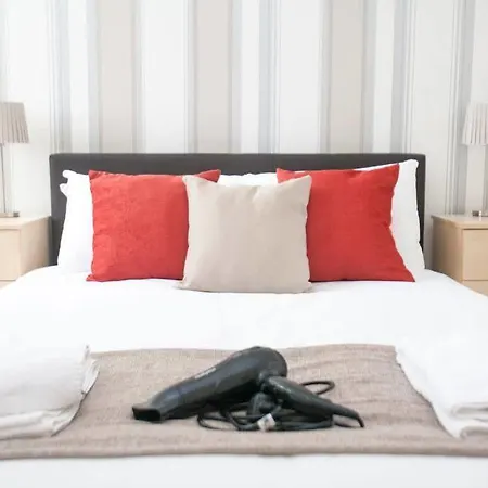 Hotel Hamilton Grace - Wessex Court 4*