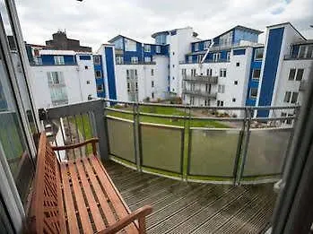 Hamilton Grace - Wessex Court 4* Swindon