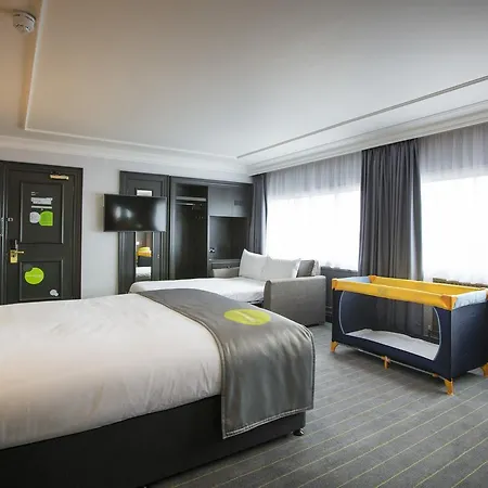 Thistle Express 3*