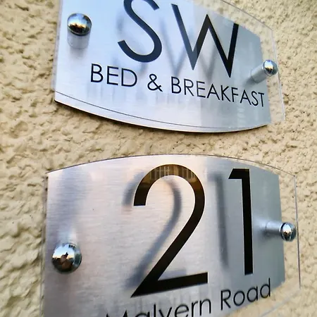 Sw 3* Swindon