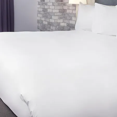 Hotel Leonardo - Formerly Jurys 4*