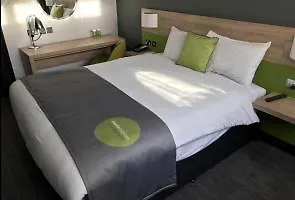 Thistle Express 3* Swindon