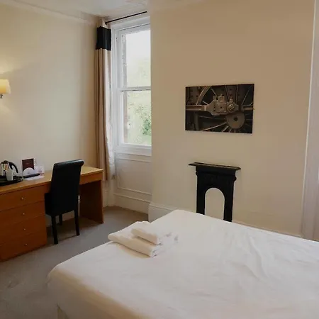 Great Western Hotel 3*