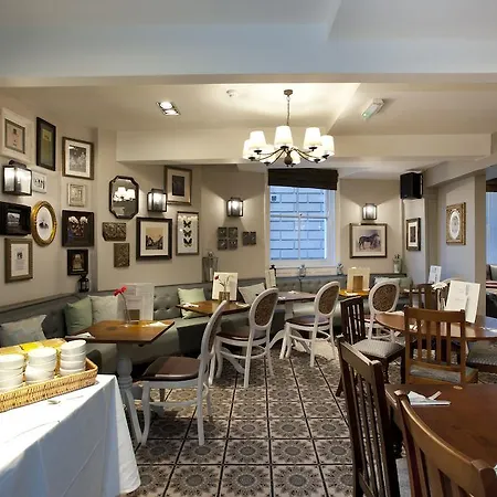 The Goddard Arms Hotel