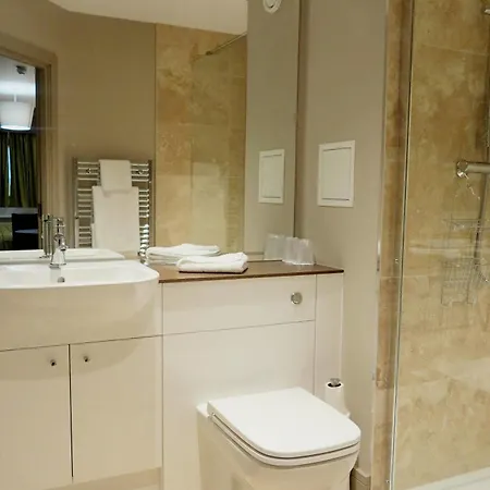 The White Hart, Wroughton 3* Swindon