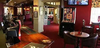 The White Hart, Wroughton 3*