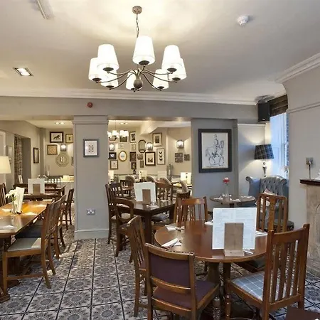 The Goddard Arms 3*