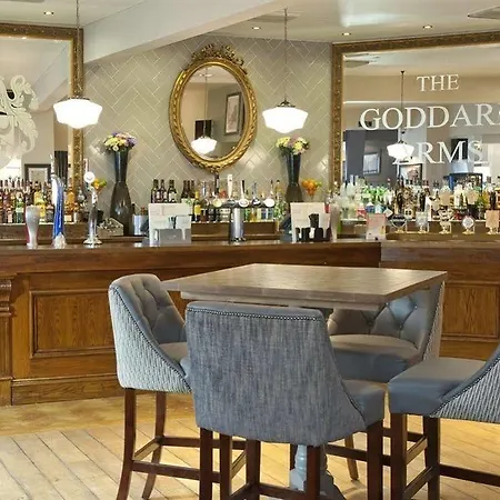 The Goddard Arms 3* Swindon