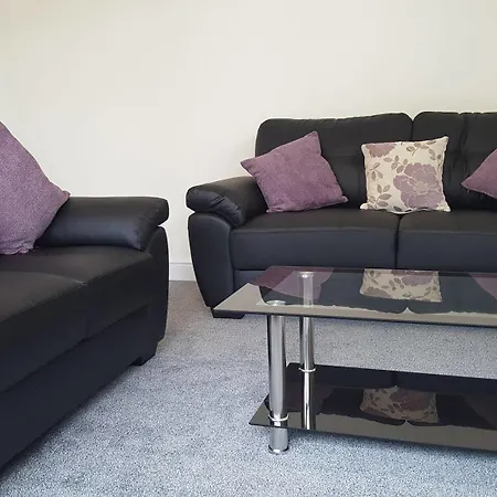 Guild House Apartment *