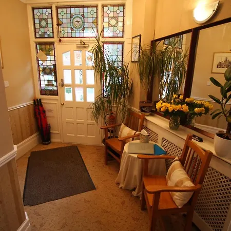 Guest house The Swindon