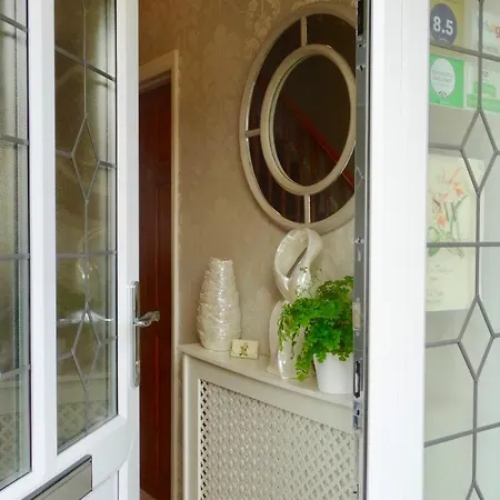 Sw Bed & Breakfast Swindon