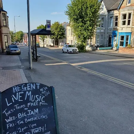 Regent Old Town * Swindon