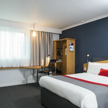 Express West An Ihg 3* Swindon