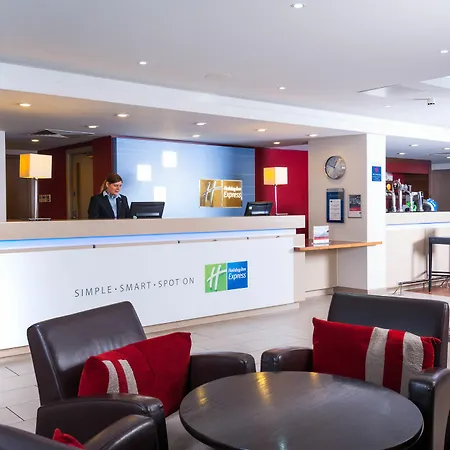 Hotel Express West An Ihg