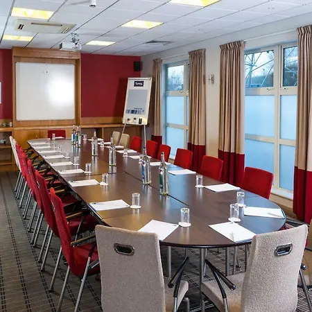 Express West An Ihg Hotel 3*